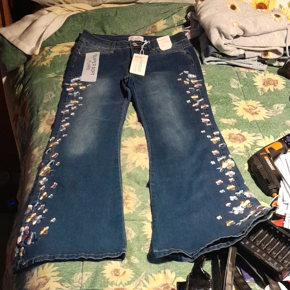 Brand New With Tags Size 11 BAMBOO Blue Flare Jeans with Floral Embroidery,